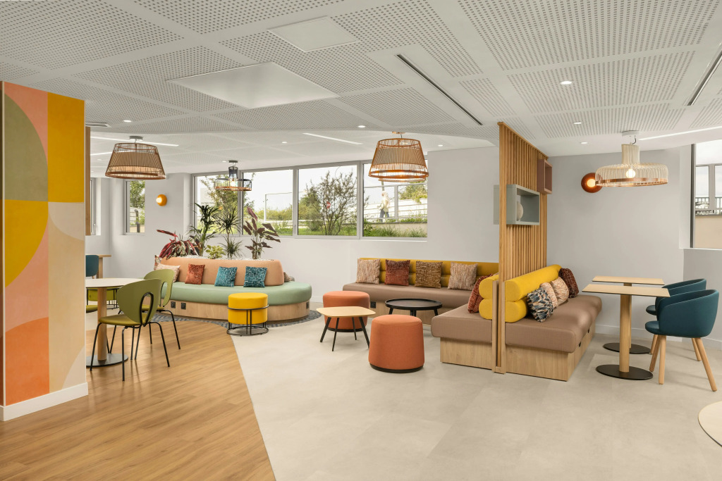 Hampton By Hilton Paris Charles De Gaulle Airport