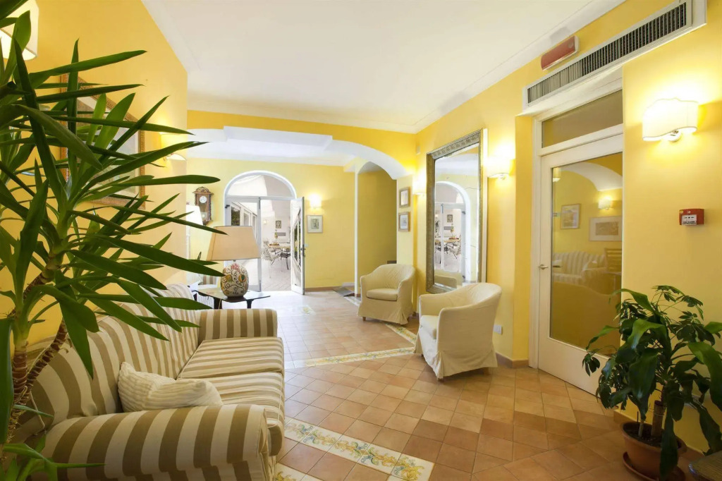 Hotel Bougainville
