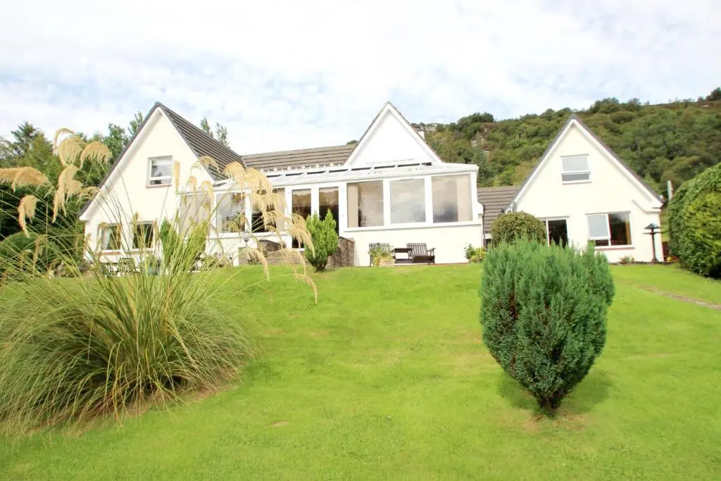 Lochview Guest House
