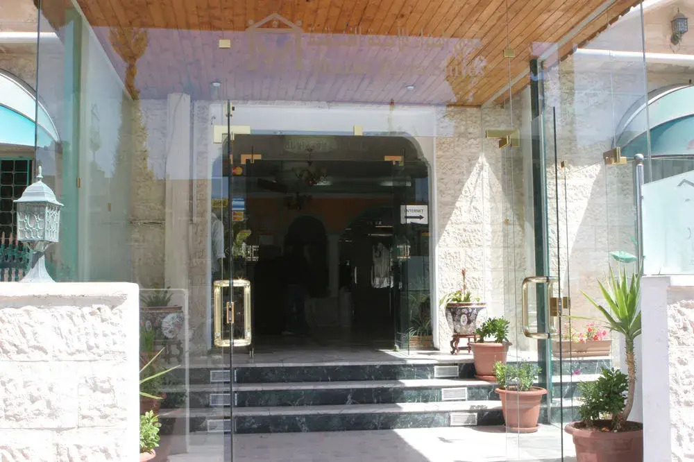 Shatha Petra Hotel
