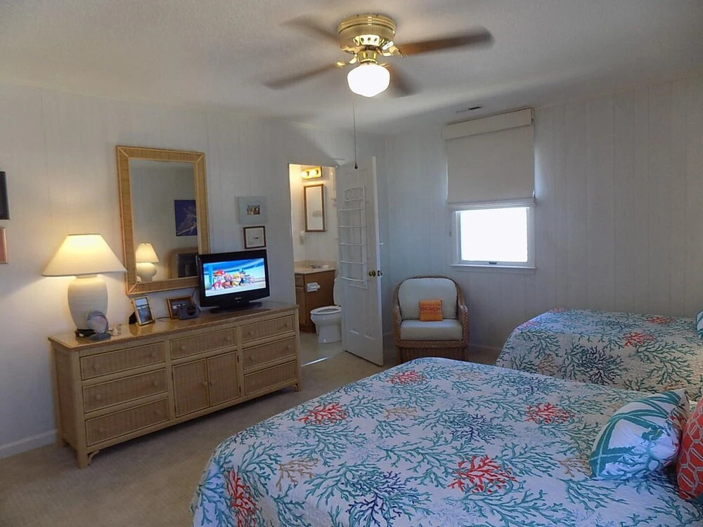 Pelican Perch - 5 Br Home
