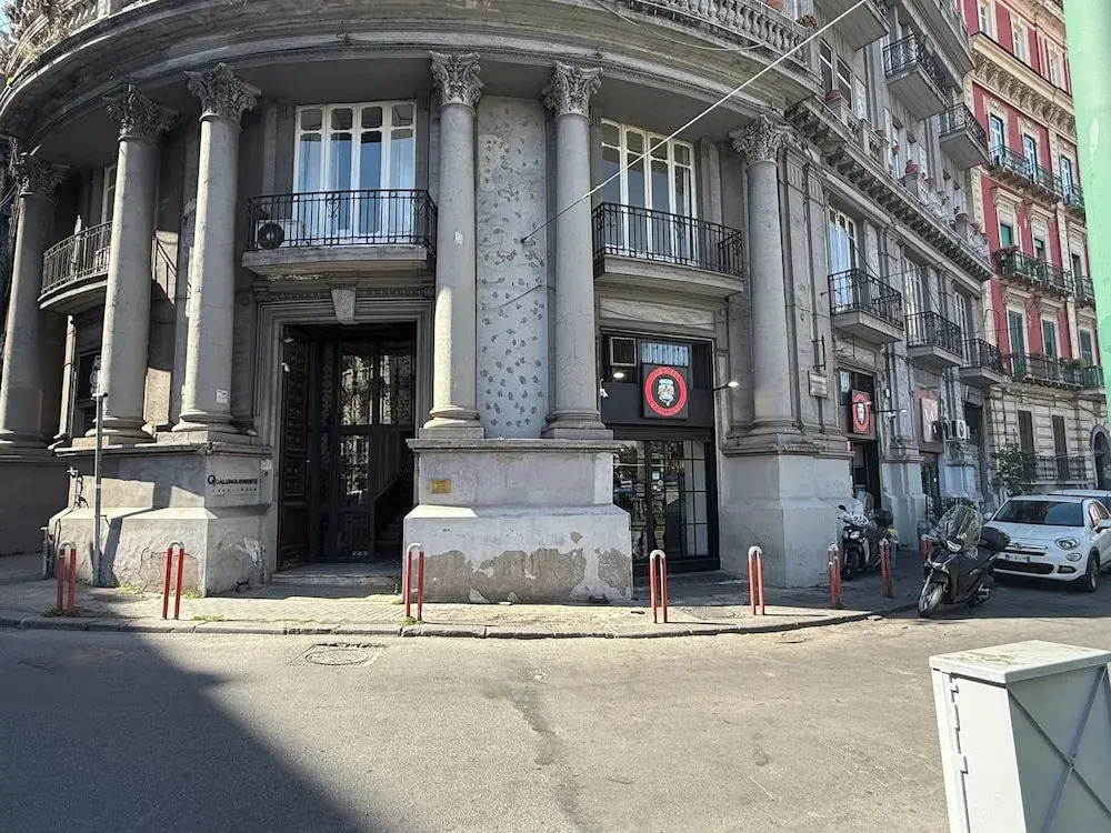 La Piazza Suite