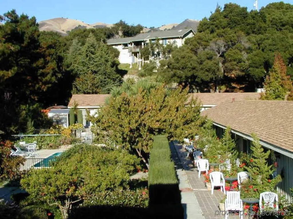 Hidden Valley Inn