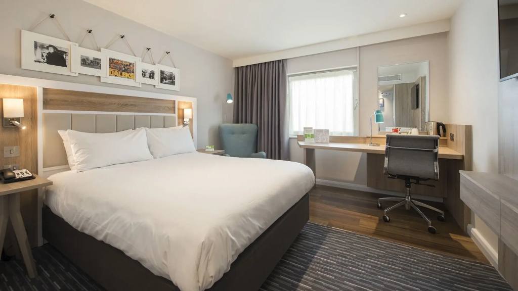 Holiday Inn London-Shepperton by IHG