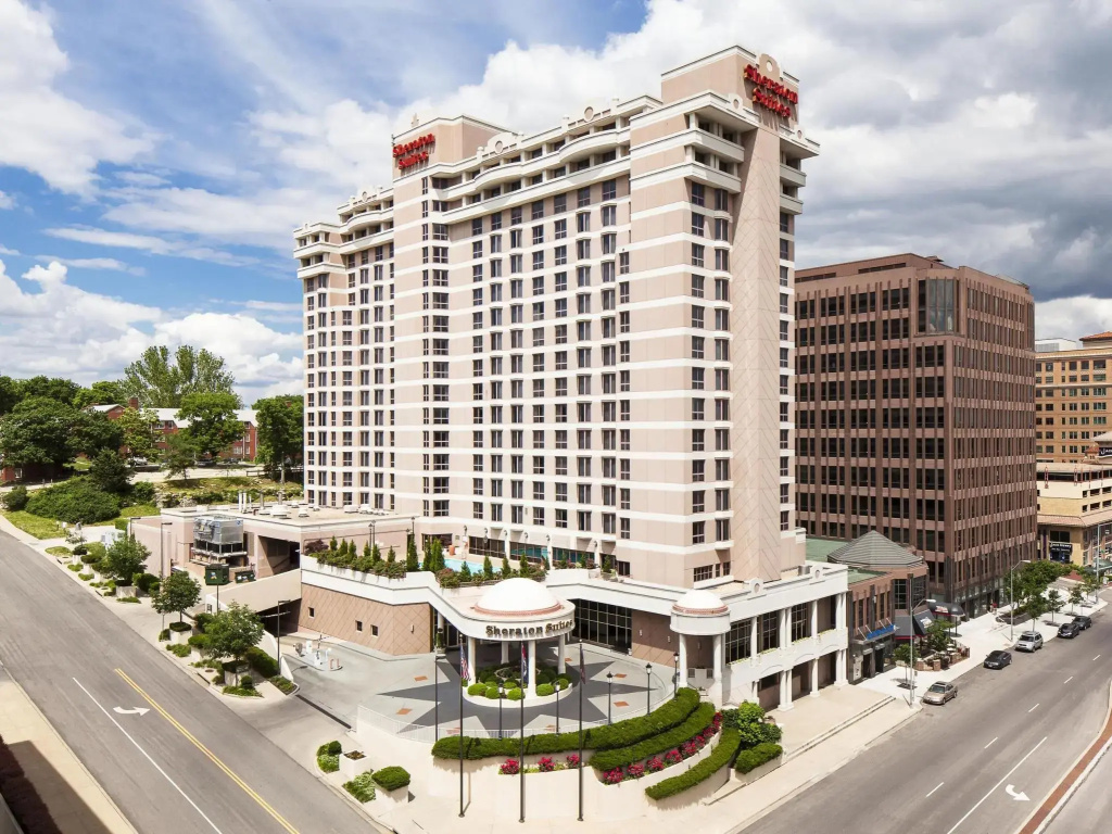 Hilton Kansas City Country Club Plaza