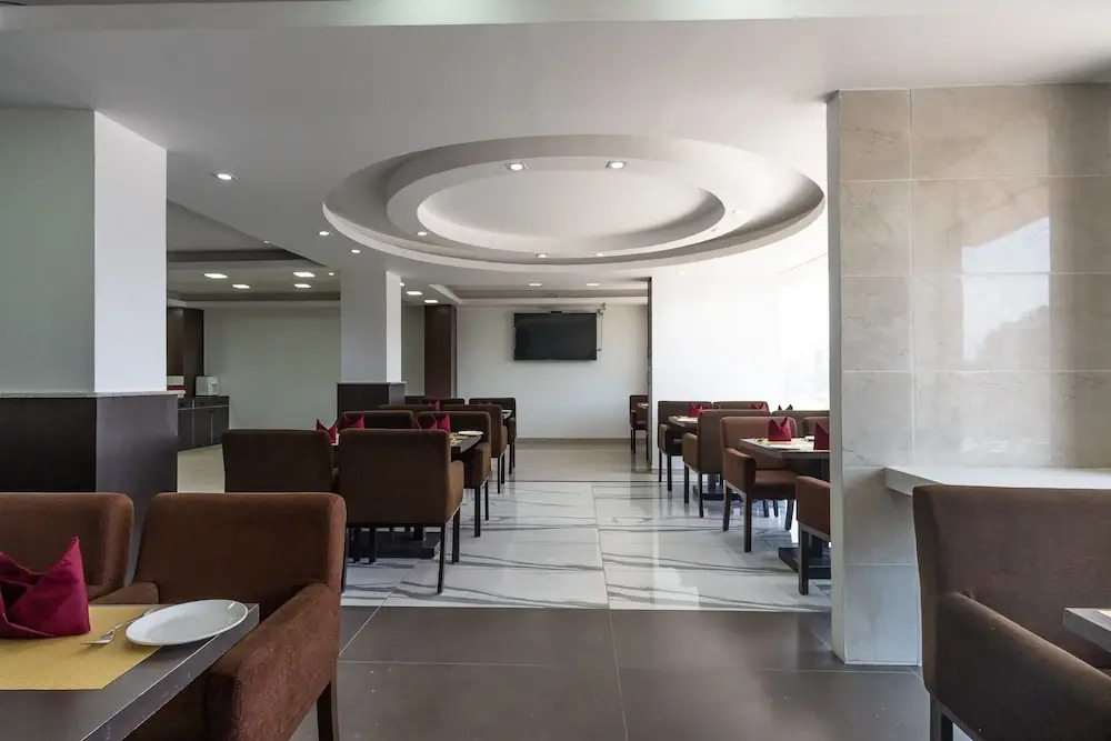 Platinum Beacon Hotel