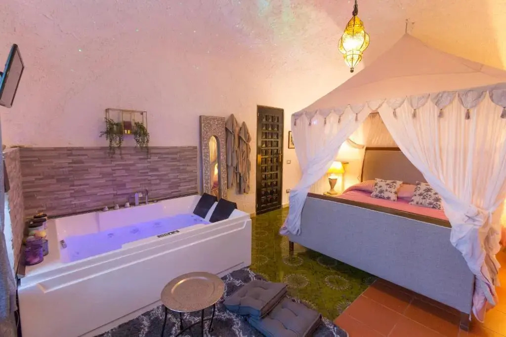 Jamm Suite - Two-room apartment with ensuite whirlpool tub