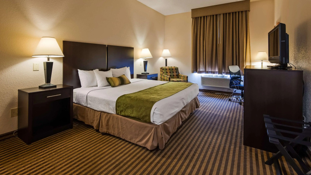 The Windstar Hotel - Emerald Isle, Swansboro