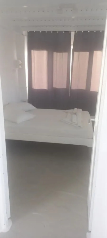 Jimmy's cheap rooms