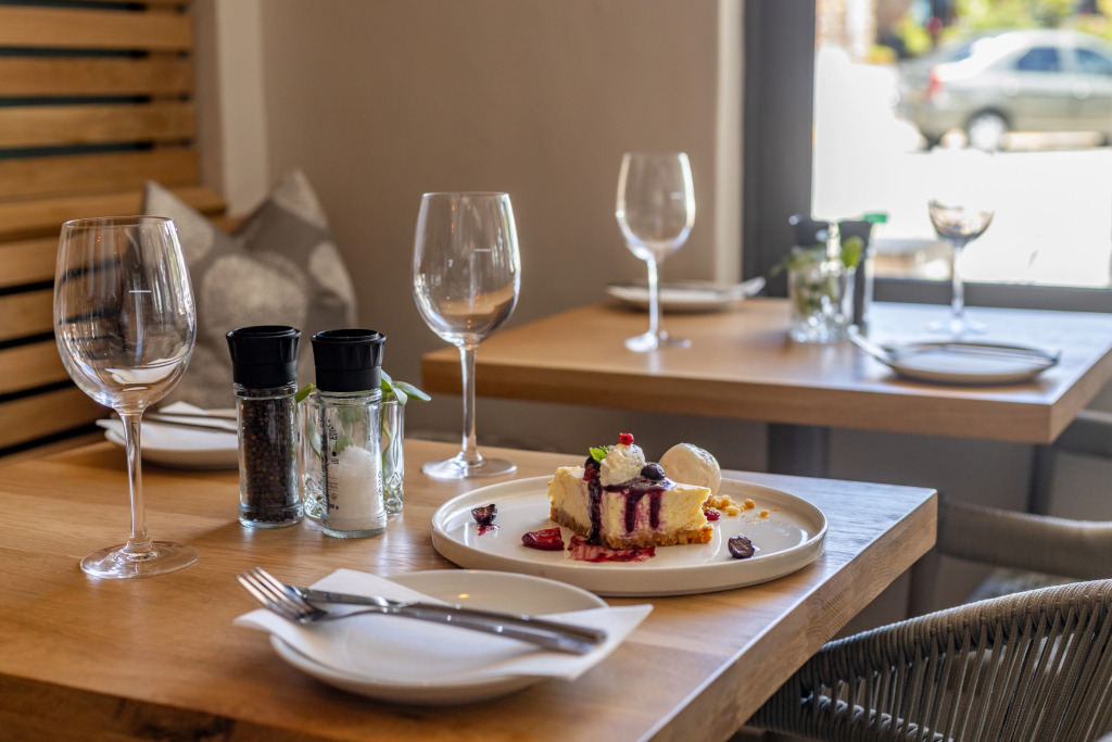 Plett Quarter Hotel - Lion Roars Hotels & Lodges