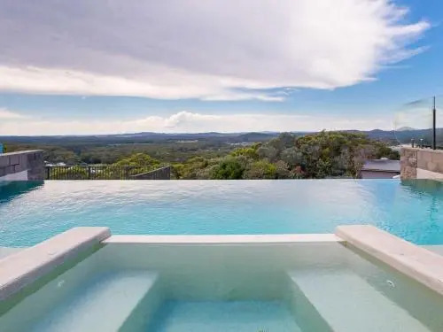 Beach View At One Mile', 8/26 One Mile Close - infinity complex pool & WIFI