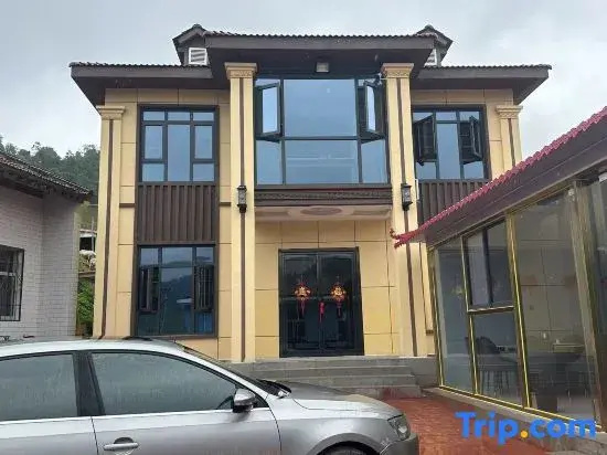 Longxian Jinhu Grassland Homestay