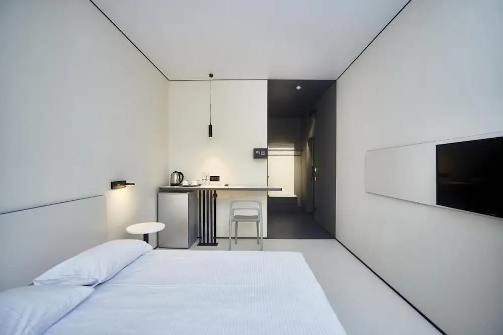 Ultramarinn Hotel