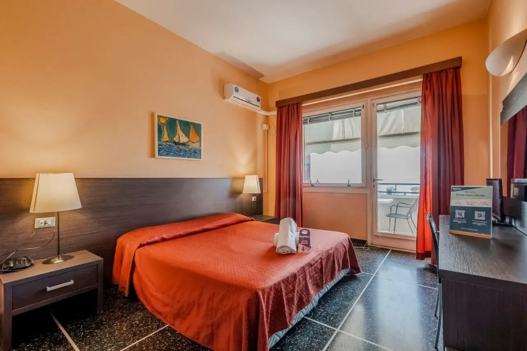 HOTIDAY Room Collection - Varazze