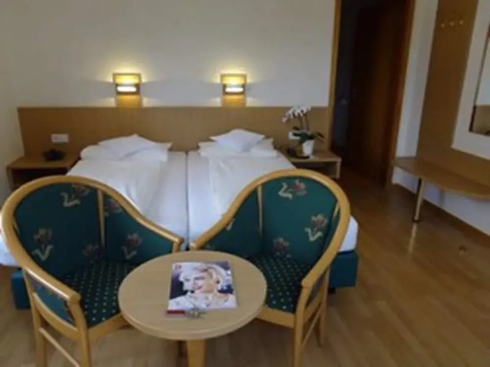 Hotel Hirsch