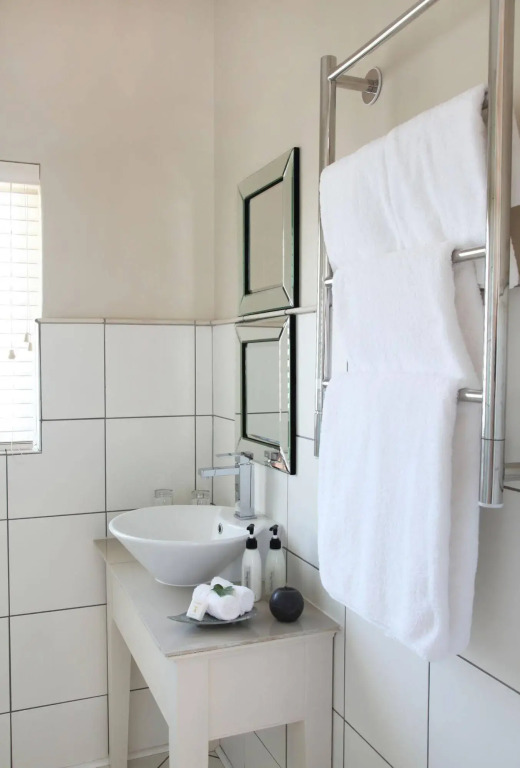Troon Beach Cottage Hermanus