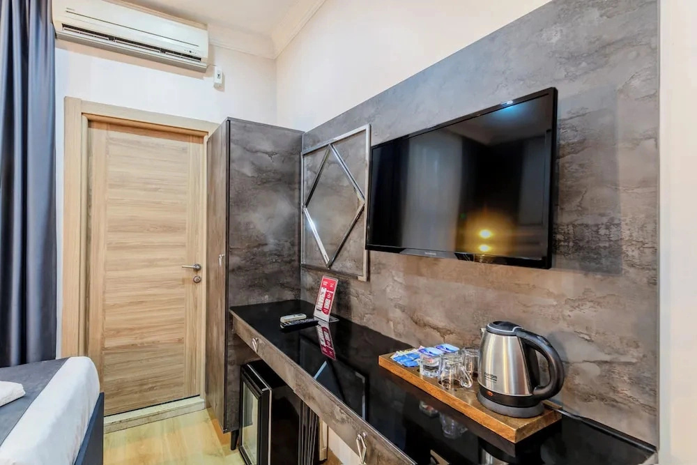 La Pazza Taksim Suit Hotel