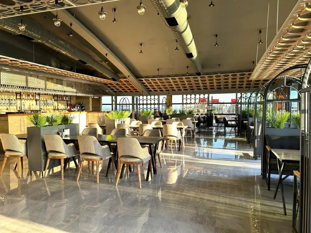 01 Nova Otel