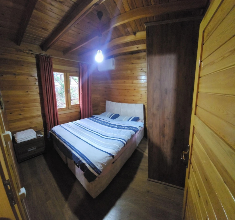 Nefes House