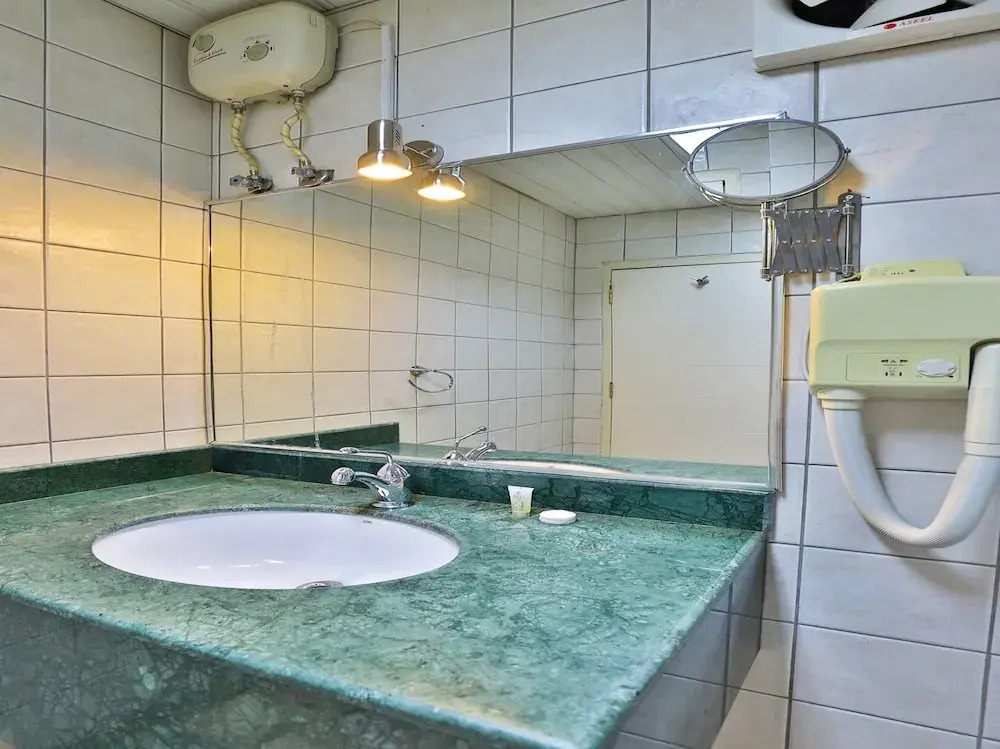 Oyo 395 Al Hafof Hotel