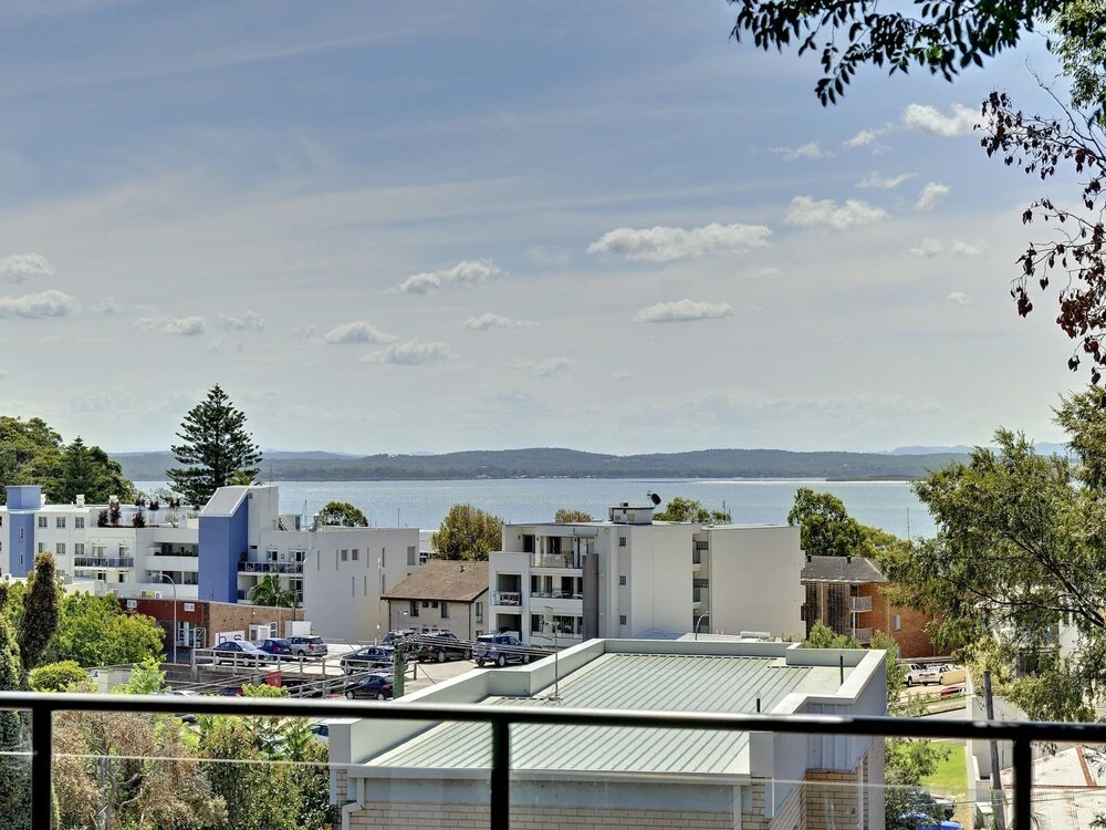 Sunset Towers,  Unit 6/25 Donald Street