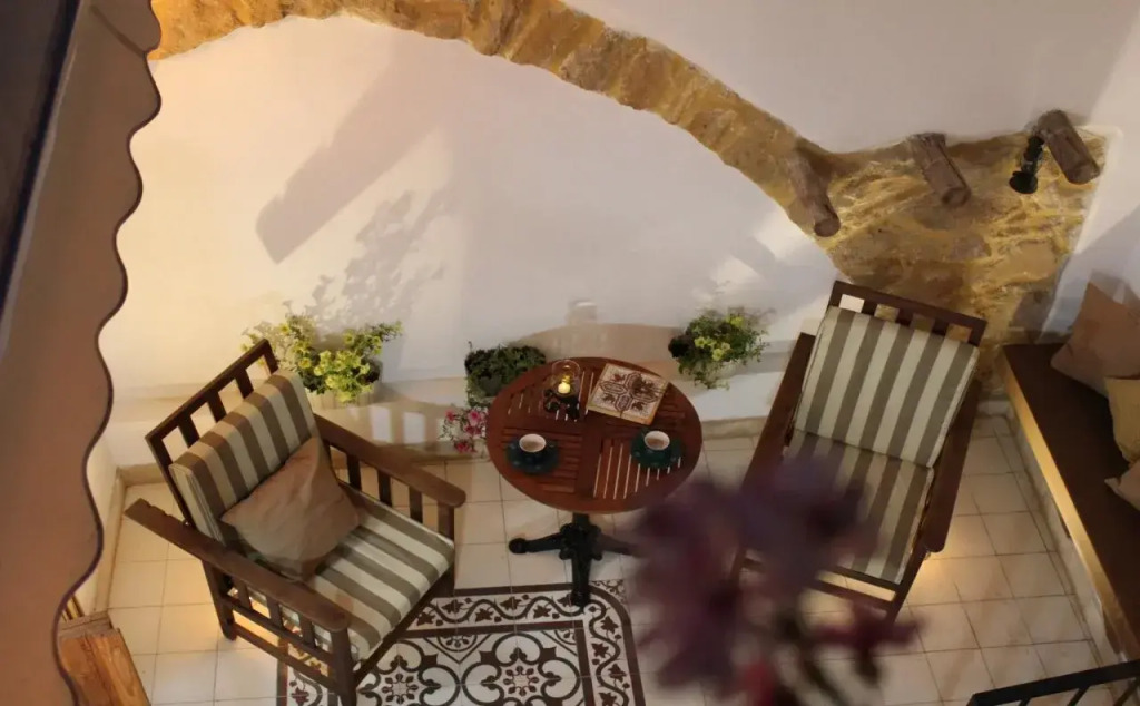 pedieos guest house