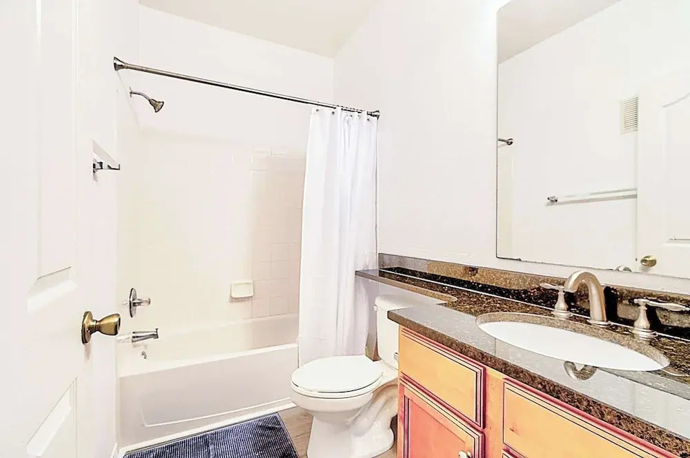 8908 Family Fun in Kissimmee Spacious 4-bedroom Apartment Near Theme Parks