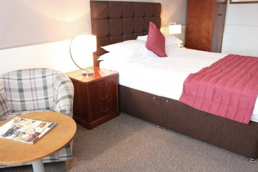 The Crofters Hotel