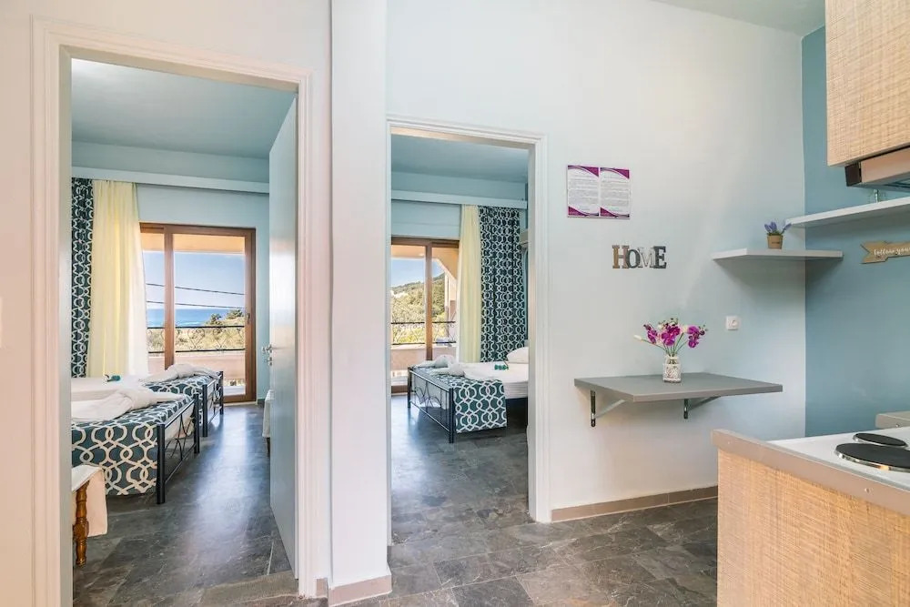 Loukia Luxury Apartments