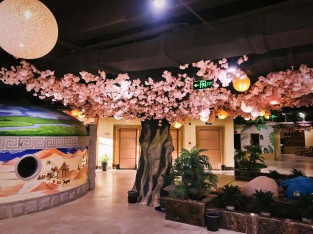 Saina Island Hot Spring Hotel