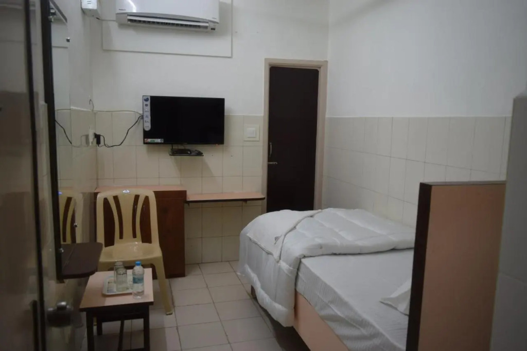 Athidhi Inn Guntur