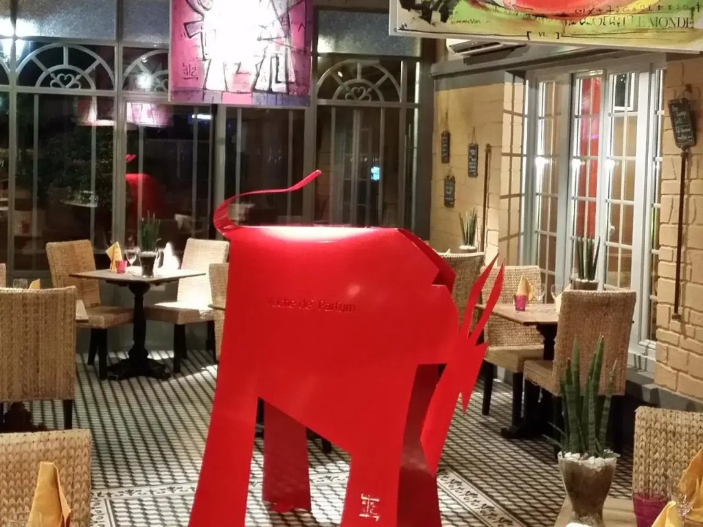 Hotel restaurant La Pêcherie - Le manoir dà coté - Les 5 ruches -Logis hôtels