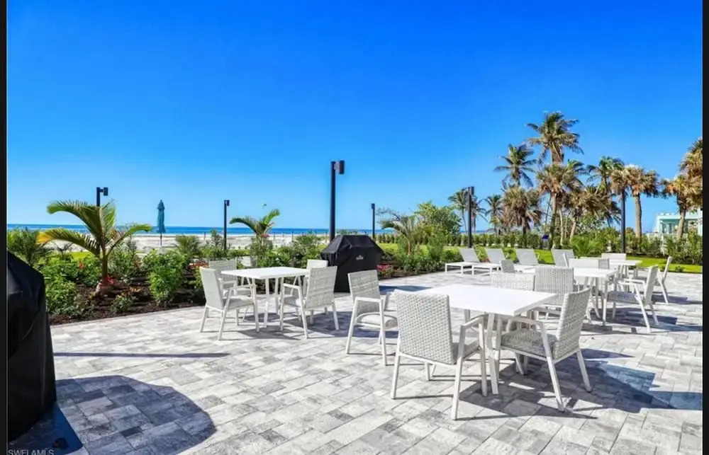 Caper Beach Club Penthouse 2