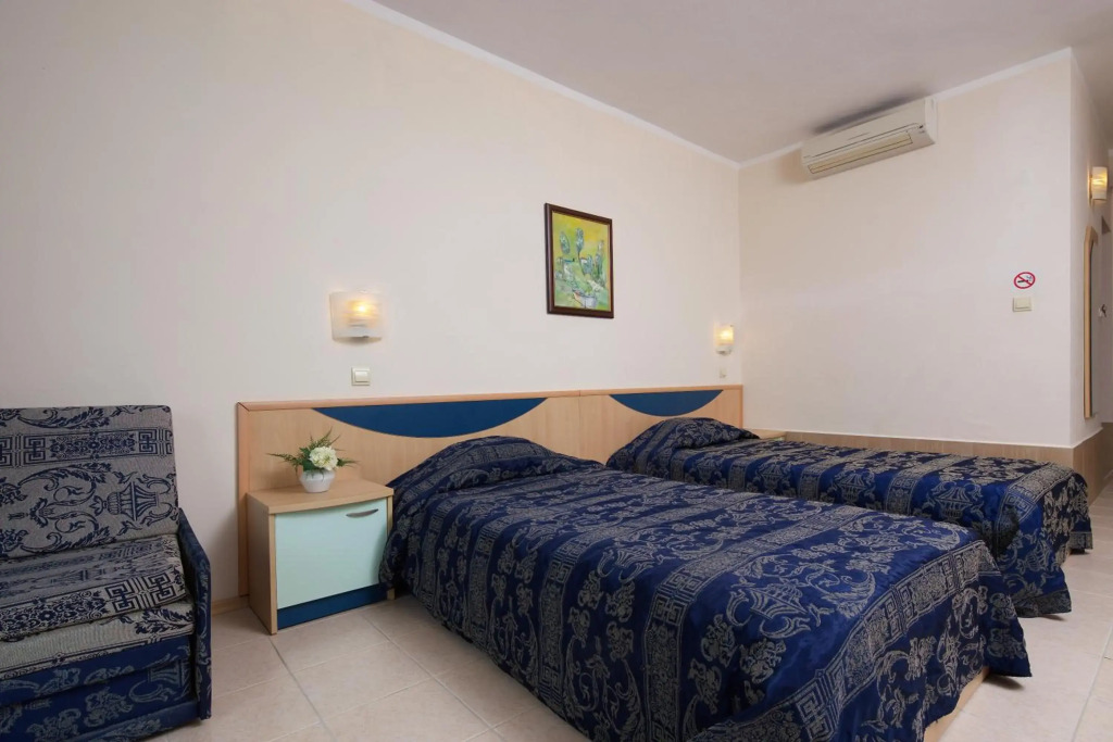 Blue Bay Hotel