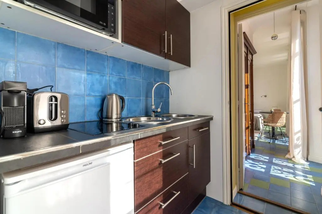 La Guitare 32 - Nice, Modern Studio in Center of Cannes, Right Behind Grand Hotel