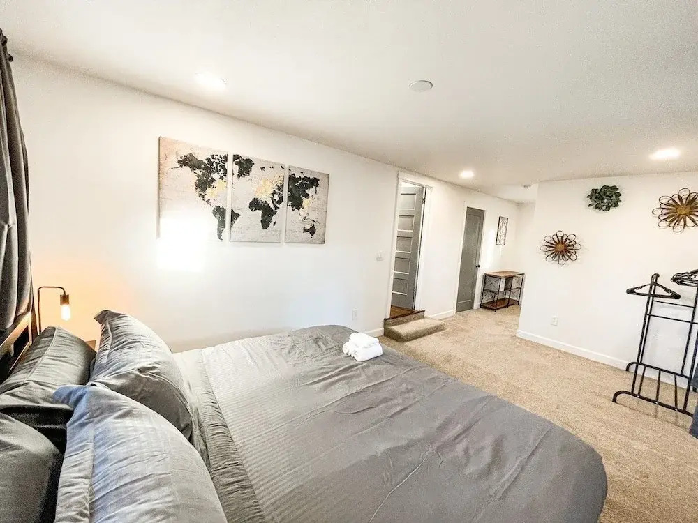 1625 E Cache La Poudre