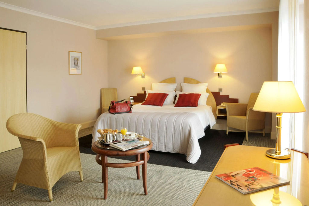 Best Western Plus Poitiers Centre Le Grand Hotel