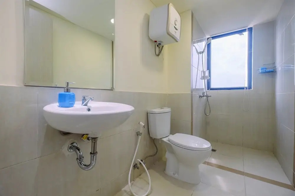 Comfort and Strategic 3BR Meikarta Apartment