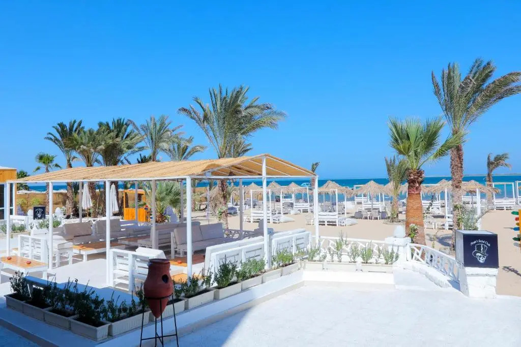 Lagoonie Lodge & Beach