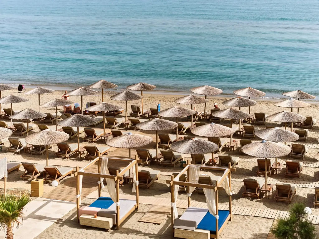 Enorme Teatro Beach