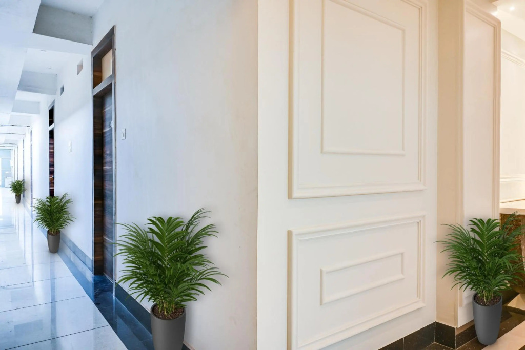 Super Townhouse Zero Mile Gandhi Setu Formerly Classic Court