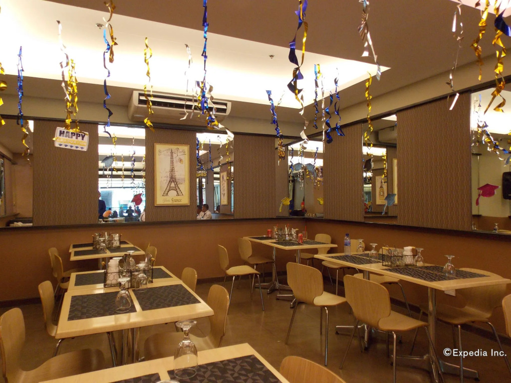 Madison Hotel PHL