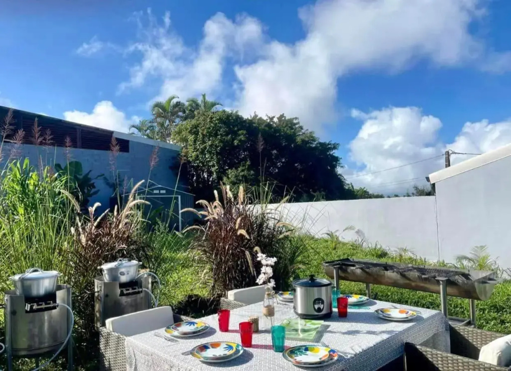 la villa TIKALIKATA