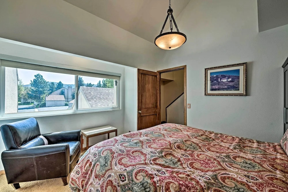 2 Mi to Slopes: Park City Ski Getaway w/ Hot Tub!