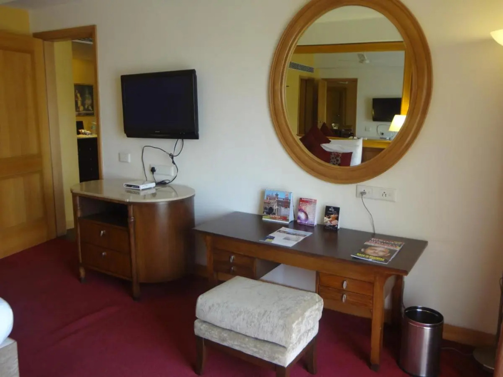 Pride Plaza Hotel, Ahmedabad