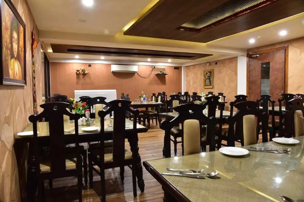 Hotel Venkatesh Regency