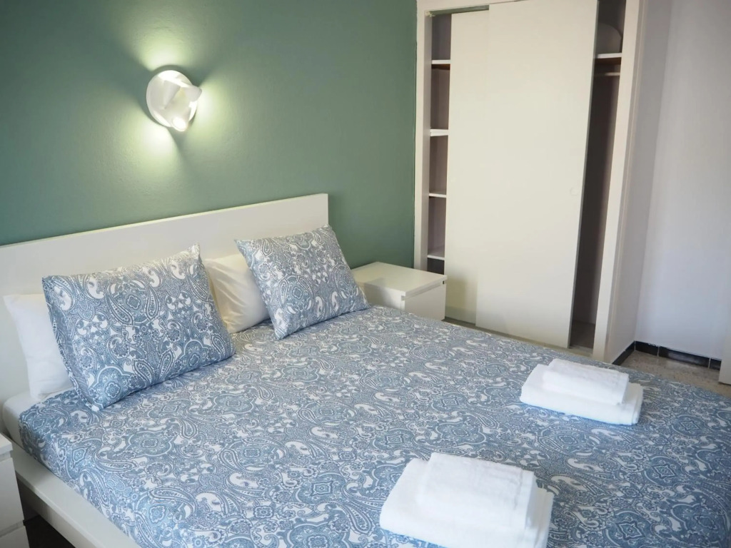 Apartmanet reformat amb vistes al mar i a les Illes Medes