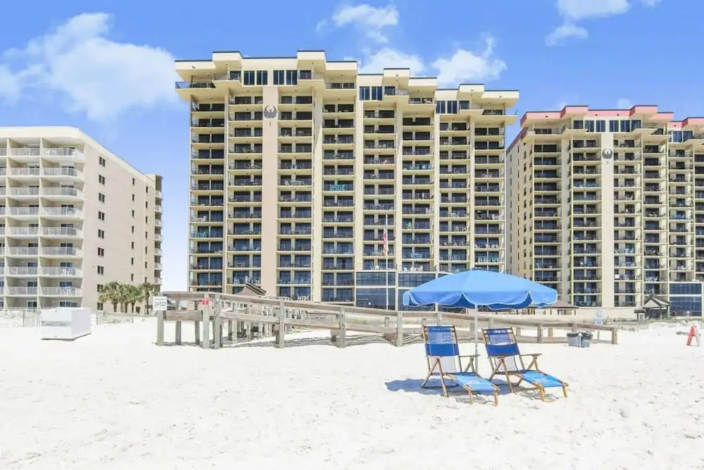 Phoenix I 1112-11th Floor Splash pad Beachfront 2 Bedrooms 2 Baths