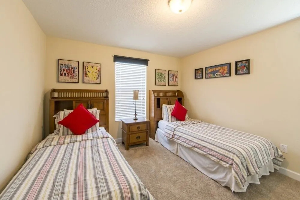 Luxury Family Friendly 8 Bedroom Villa Near Disney