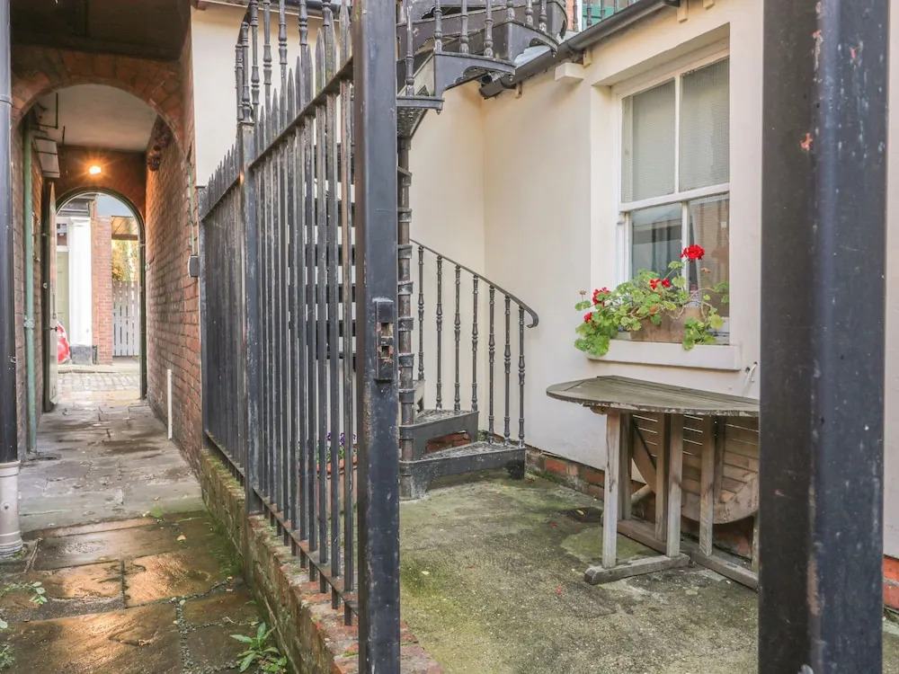 36 Highgate